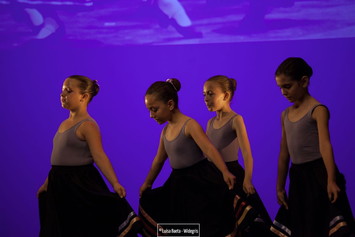ensaio e espectáculo – turmas de ballet CCS no Teatro Sá da Bandeira